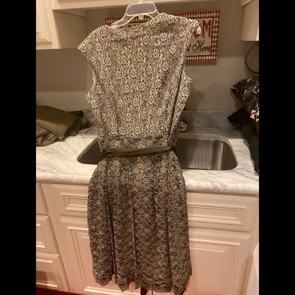 Emma James lace dress size 16 - Picture 3 of 4